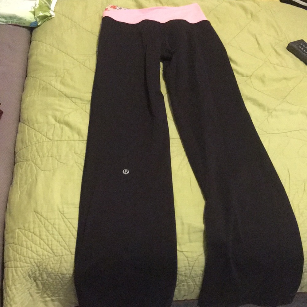 Lululemon groove pants